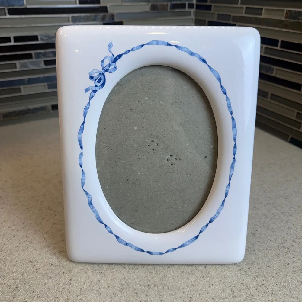 VTG Hallmark Ceramic Picture Frame White w/ Blue Ribbon Oval 5x7 Nursery Decor
